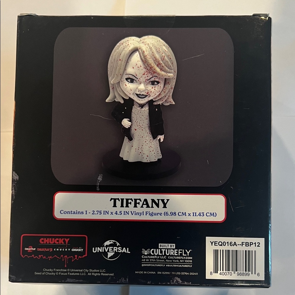 Bride Of Chucky Tiffany Vinyl Figure - Black and White Blood Splatter - Picture 2 of 2